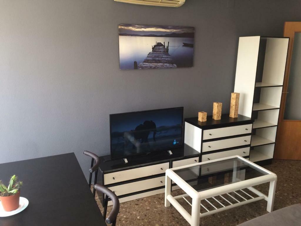 발렌시아 Amplio Y Comodo Apartamento Con Parking 아파트 외부 사진